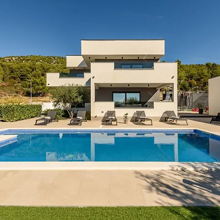 Bura Zadarvillas Βίλα *