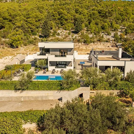 Bura Zadarvillas Stankovci