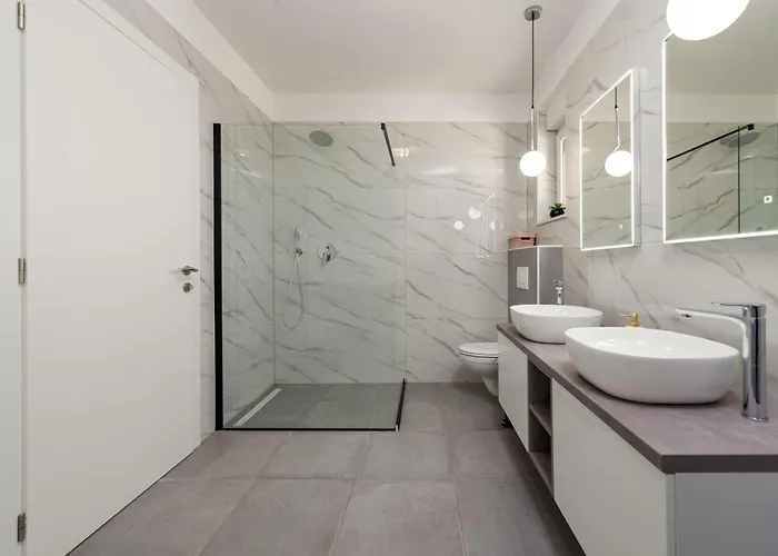 Βίλα Bura Zadarvillas *