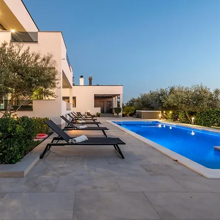 Villa Bura Zadarvillas