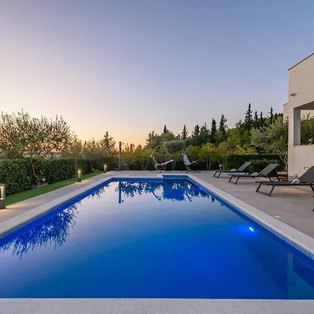 Bura Zadarvillas Stankovci (Zadar)